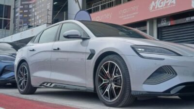 BYD Seal 2025: Debut Mandalika, Uji Coba Sirkuit Menakjubkan