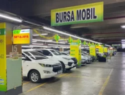 Cari Mobil Bekas? Puluhan Showroom Terpercaya di Mangga 2 Mall!