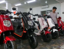 Dorong Penjualan Tanpa Subsidi, Motor Listrik Butuh Fasilitas Parkir dan Jalur Khusus