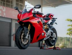 Ducati Panigale V2 Terbaru Meluncur, Harga Bikin Melongo