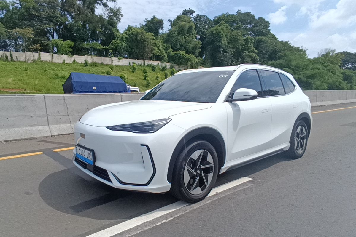 Geely EX5: Uji Performa dan Fitur, Liburan Luar Kota Maksimal