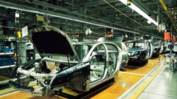 Industri Otomotif Terpuruk: Pemerintah Diminta Beri Insentif Penjualan Mobil