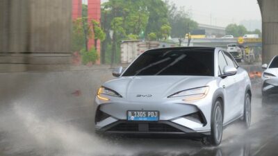 Innova Rajai Penjualan, BYD Sealion 7 Kejutkan April 2025