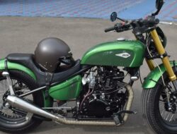 Kawasaki W175 vs Yamaha XSR 155: Retro Klasik, Mana yang Lebih Unggul?