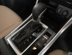 Kebiasaan Mengemudi Ini Bikin Mobil Matic Cepat Rusak!