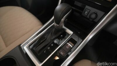 Kebiasaan Mengemudi Ini Bikin Mobil Matic Cepat Rusak!