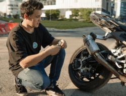 Knalpot Motor Nembak? Solusi Ampuh & Penyebabnya Terungkap