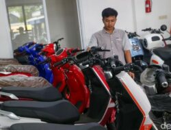 Masa Depan Motor Listrik Indonesia: Subsidi Tahun Ini Terancam Batal?
