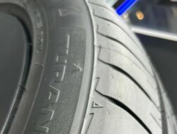 Misteri Umur Tajam Ban Mobil Listrik: Lebih Cepat Aus?