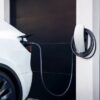 Mobil Listrik Parkir Lama? Tips Aman & Anti-Ribet di Garasi Anda