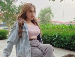 Mobil Mewah Lisa Mariana: Mesin Vios, Harga Selangit Bak Fortuner Baru