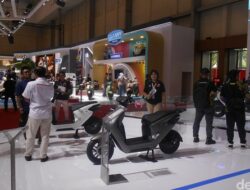 Motor Listrik Honda Murah: Siap Meluncur, Spesifikasi Keren!