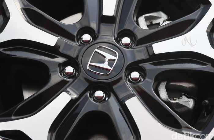 Penjualan Honda Anjlok 50%? Penyebabnya Mengejutkan!
