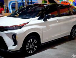 Penjualan Mobil April 2025 Anjlok: Libur Panjang Jadi Biang Kerok?