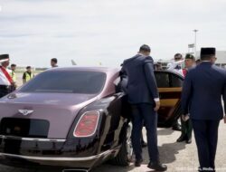 Prabowo di Brunei: Turun Pesawat, Langsung Naik Mewah Bentley