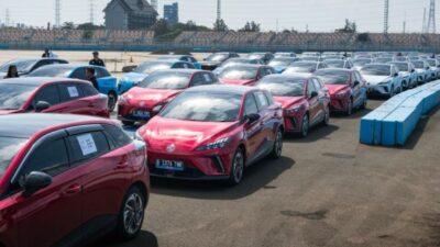 Ratusan MG Listrik Meriahkan Formula E: Aksi Spektakuler!
