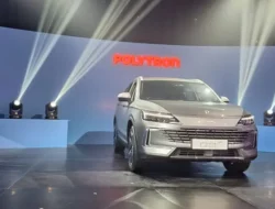 Rekayasa Canggih: Mengupas Fitur Unggulan Mobil Listrik Polytron Pertama