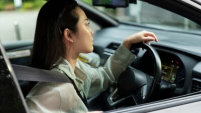 Rekomendasi Mobil Bekas Irit & Praktis untuk Ibu Muda Super Aktif