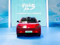 Toyota bZ5 Listrik: Produksi Massal Mulai, Pakai Baterai Blade BYD