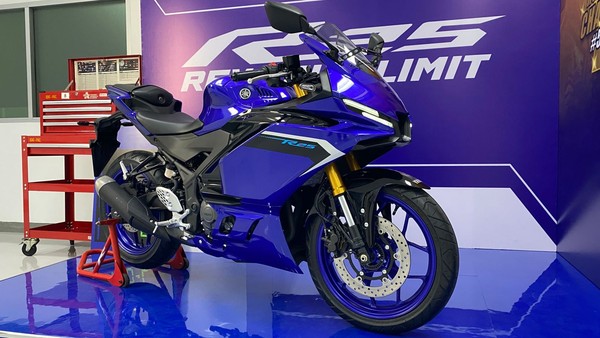 Yamaha R25 Baru vs Lama: Perbandingan Spesifikasi & Fitur